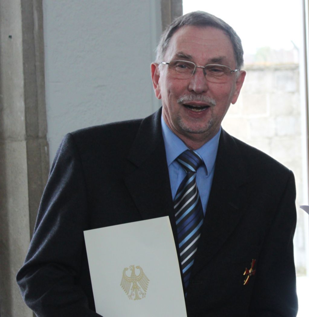 Joachim Müller bei der Verleihung des Bundesverdienstkreuzes 2013 (© GuMS)