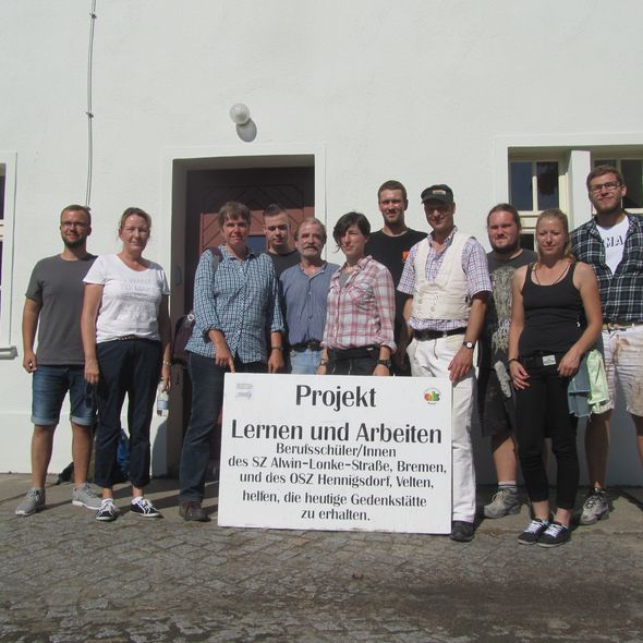 Teilnehmer der Projektwoche "Lernen und Arbeiten im ehemaligen KZ Sachsenhausen", 2016